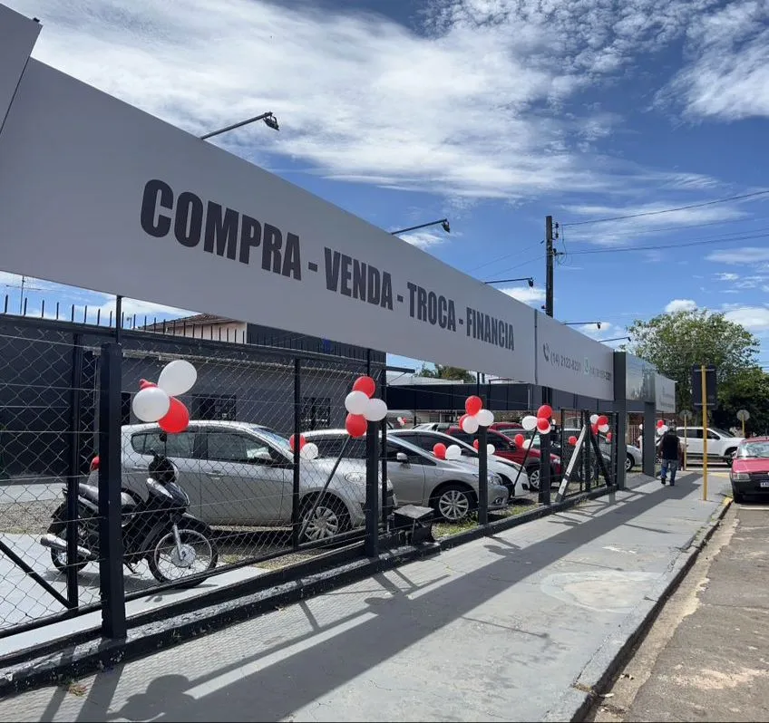 Fachada da loja Veículos à venda em ANDRADE & DUARTE COMERCIO DE VEICULOS LTDA - Avaré - SP | Mobiauto