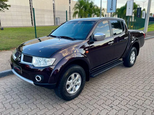 Carro Mitsubishi L200 Triton Sport 2013 3.2 DI-D 4x4 (Aut)