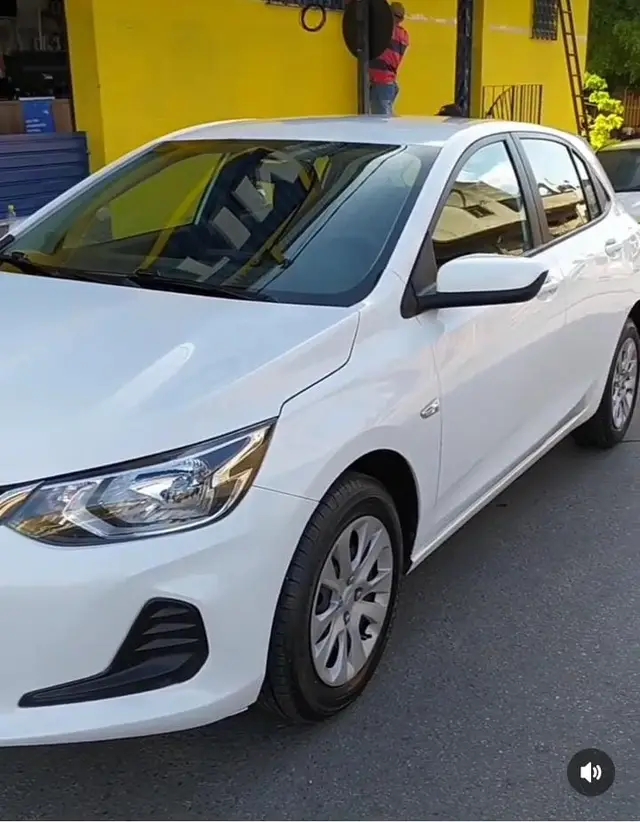 Carro Chevrolet Onix 2020 LT 1.0 (Flex)