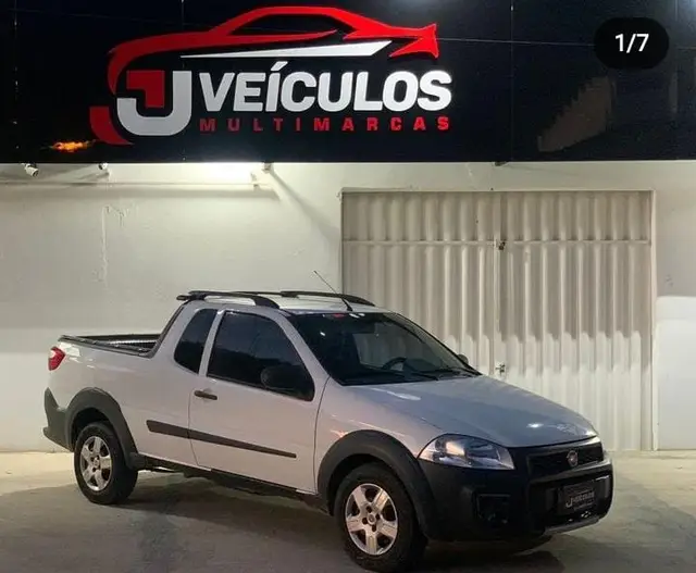Carro Fiat Strada 2015 Working 1.4 (Flex)