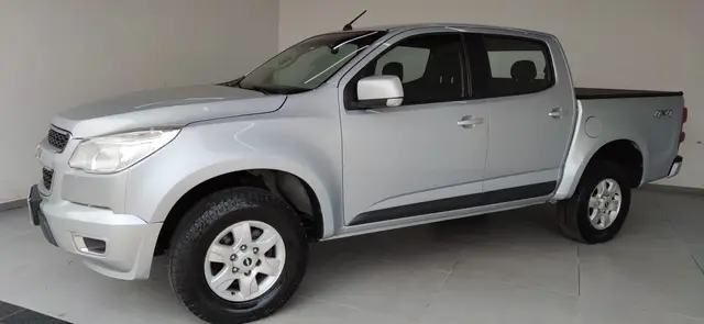 Carro Chevrolet S10 Cabine Dupla 2013 S10 2.8 CTDI LT 4WD (Cabine Dupla)