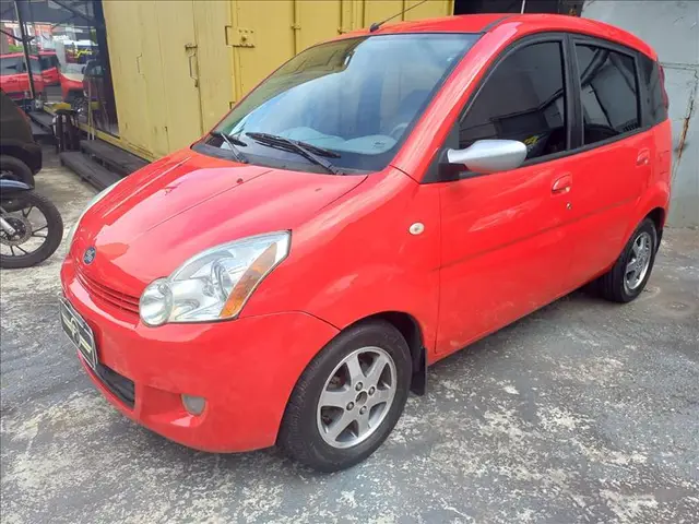 Carro Effa M100 2009 1.0