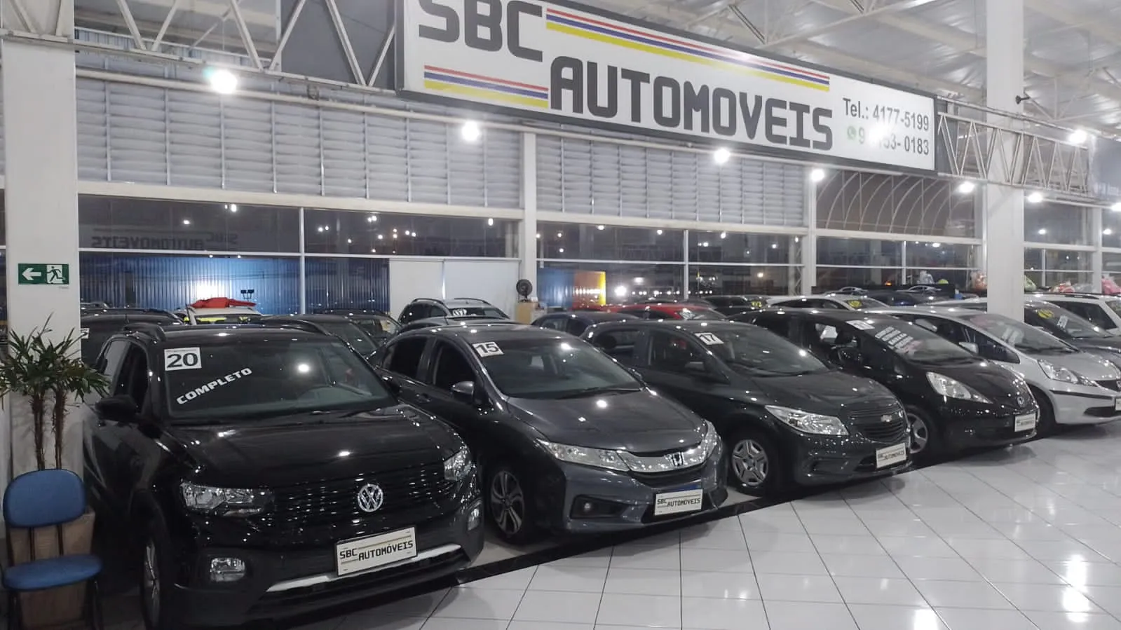 Fachada da loja Veículos à venda em SBC AUTOMOVEIS - São Bernardo do Campo - SP | Mobiauto