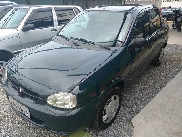 Carro Chevrolet Classic 2008 Corsa Sedan  Life 1.0 VHC (Flex)