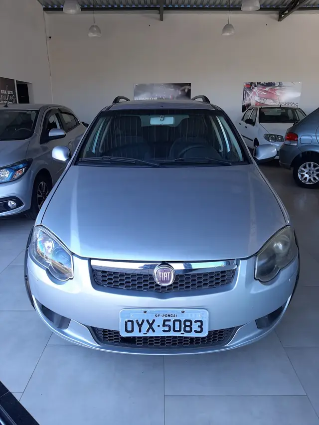 Carro Fiat Palio Weekend 2014 Trekking 1.6 16V (Flex)