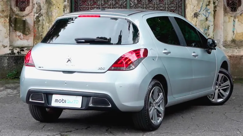 Opinião do dono: Peugeot 308 é hatch turbo de 173 cv por preço de Kwid 