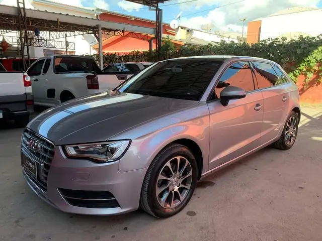 Carro Audi A3 Sportback 2016 A3 1.4 TFSI Sportback Ambiente S Tronic