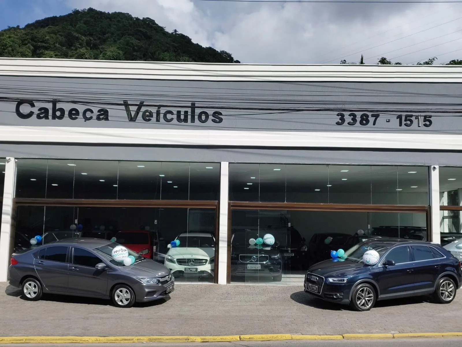 Fachada da loja CABECA VEICULOS - Guarujá - SP
