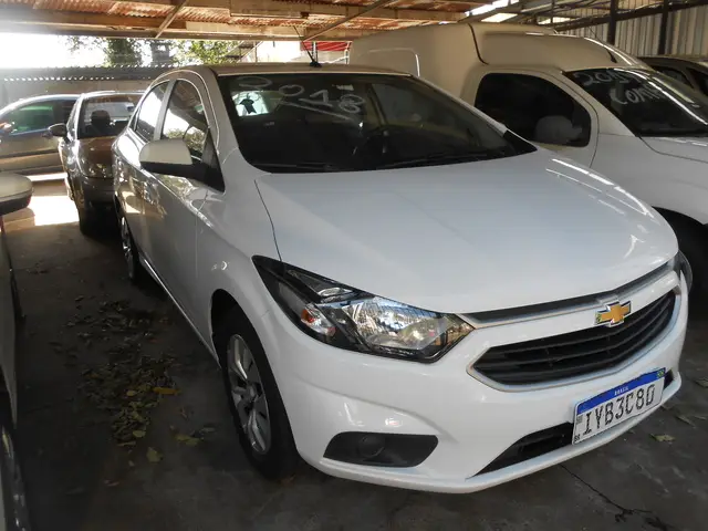 Carro Chevrolet Prisma 2018 1.4 LTZ SPE/4