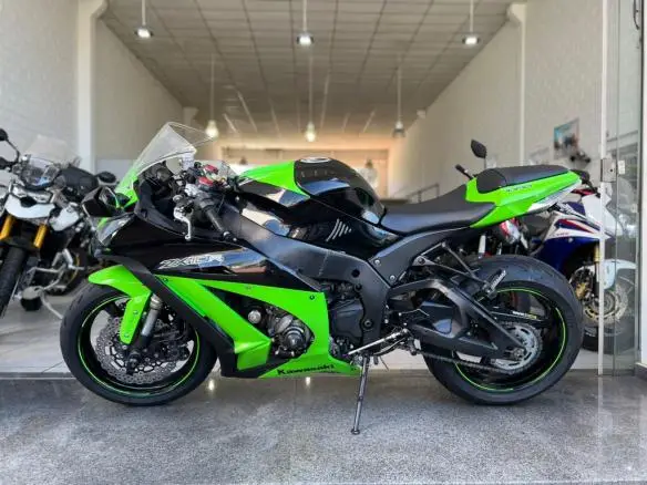 Moto Kawasaki Ninja 2012 Zx 10R