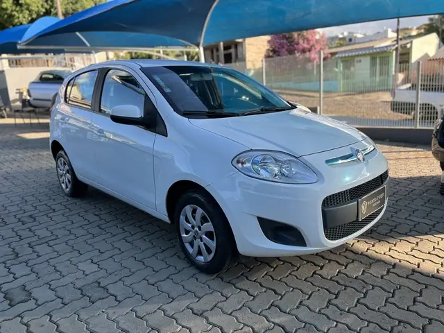 Carro Fiat Palio 2016 Attractive 1.0 Evo (Flex)