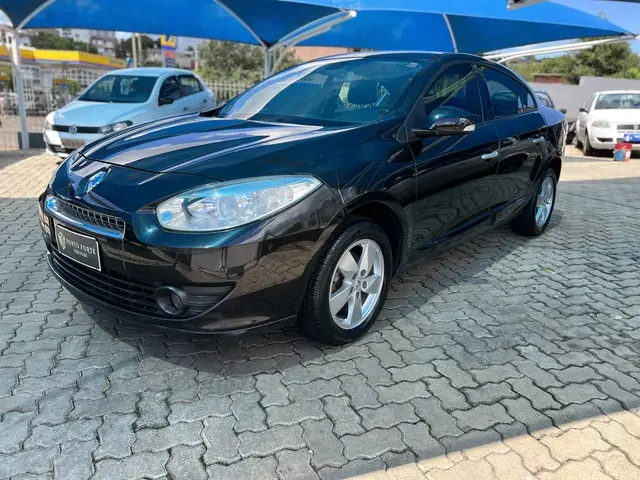 Carro Renault Fluence 2013 2.0 16V Dynamique (Flex)