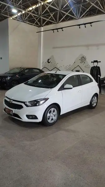 Carro Chevrolet Onix 2019 1.4 LT SPE/4