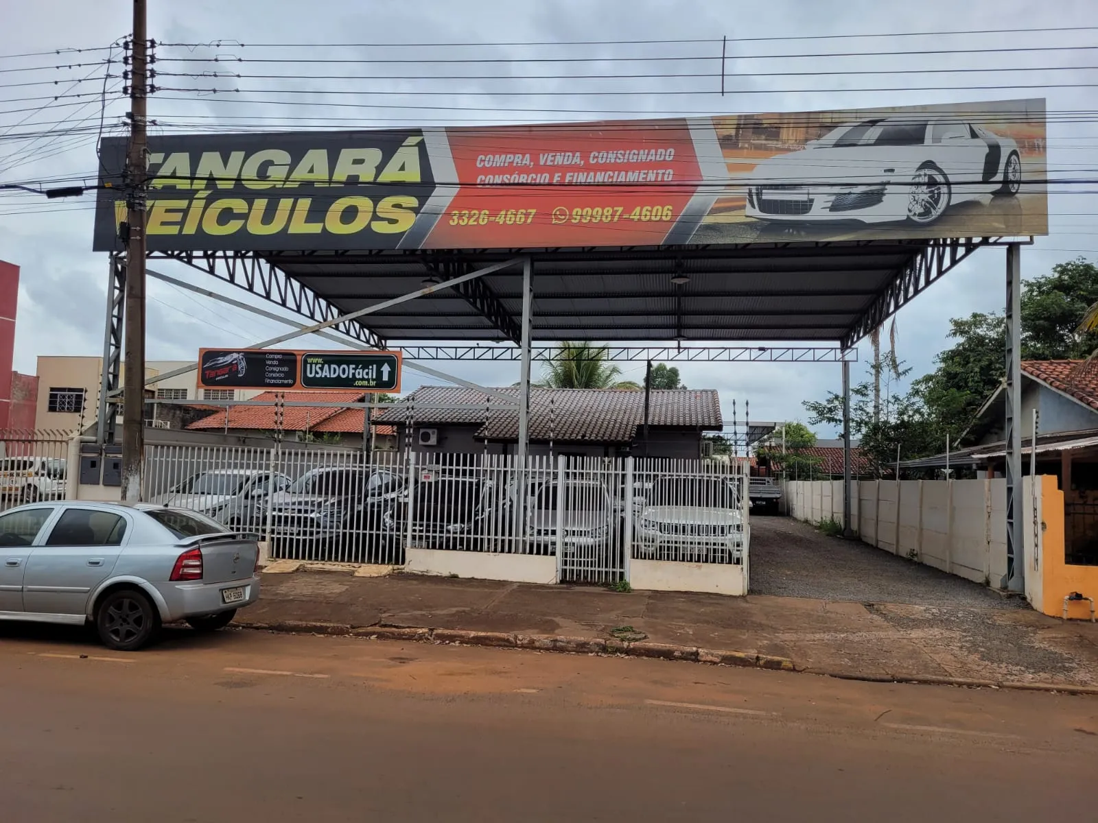 Fachada da loja Veículos à venda em TANGARA VEICULOS - Tangará da Serra - MT | Mobiauto
