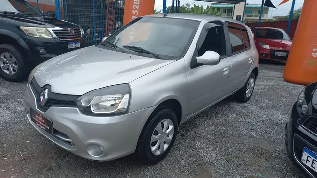 Carro Renault Clio 2013 Hatch. RN 1.0 16V