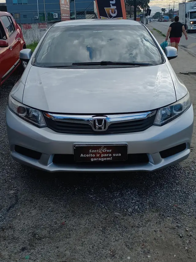 Carro Honda Civic 2014 New  LXS 1.8 16V i-VTEC (Flex)