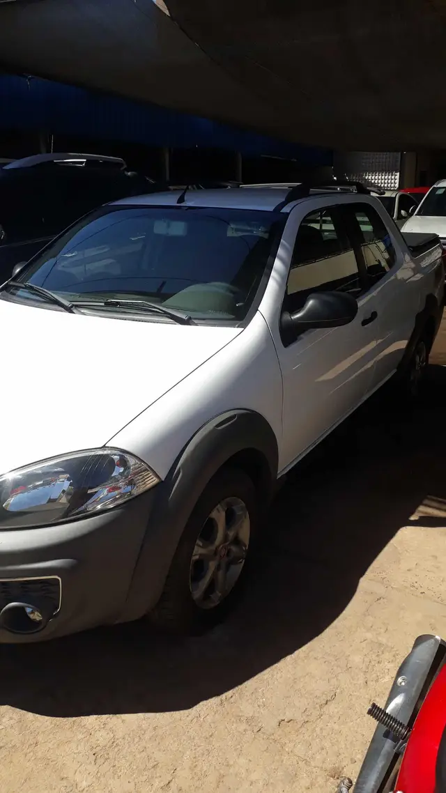Carro Fiat Strada 2016 Working 1.4 (Flex) (Cabine Dupla)