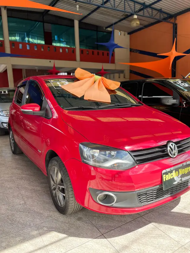Carro Volkswagen Fox 2013 1.0 VHT (Flex) 2p