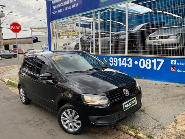 Carro Volkswagen Fox 2012 1.0 VHT (Flex) 4p