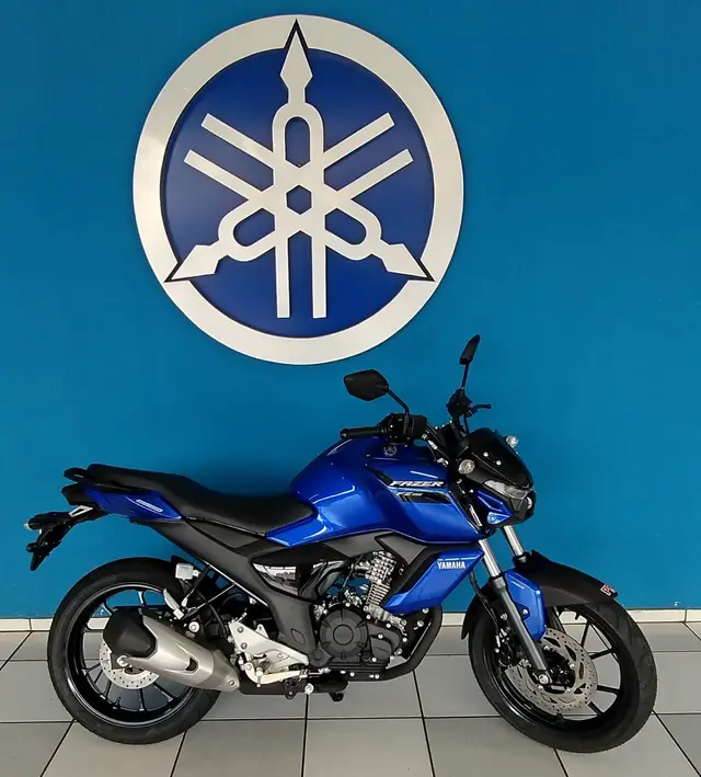 Carro Yamaha Fazer FZ15 2023 ABS