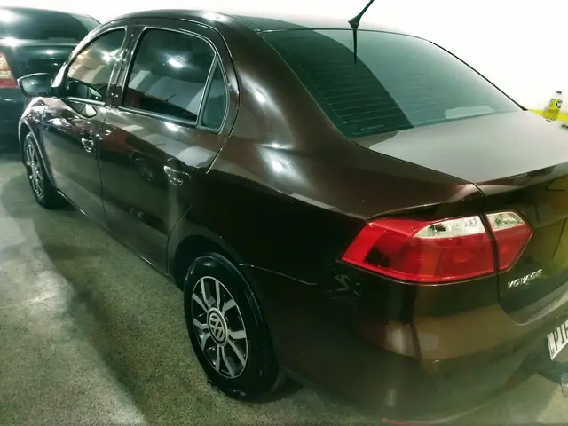 Carro Volkswagen Voyage 2015 1.6 Trendline (Flex)