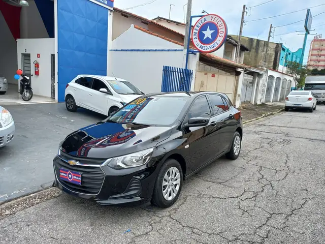 Carro Chevrolet Onix 2020 LT 1.0 (Flex)