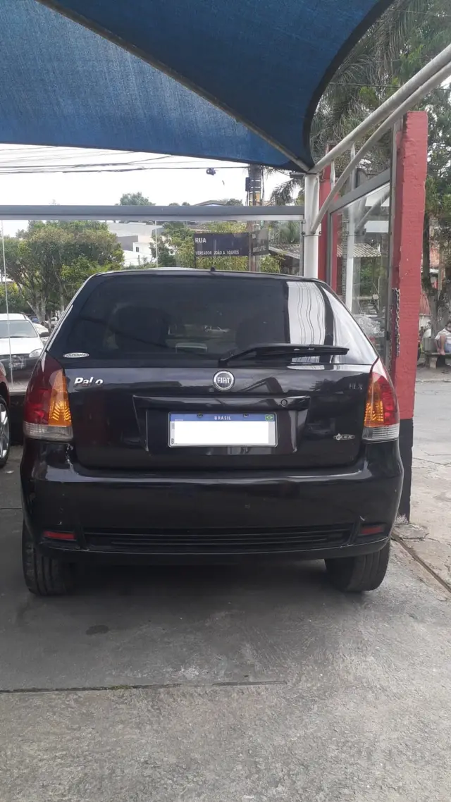 Carro Fiat Palio 2005 HLX 1.8 8V (Flex)