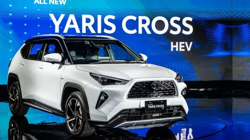 Toyota Yaris Cross é revelado na Ásia e antecipa novo SUV nacional