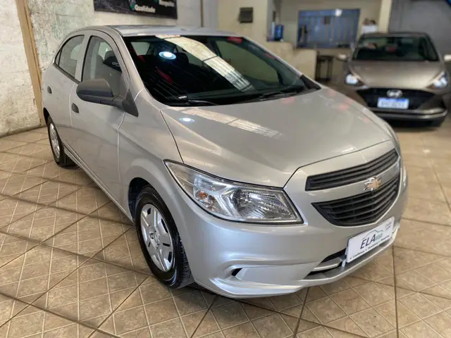 Carro Chevrolet Onix 2018 1.0 Joy SPE/4