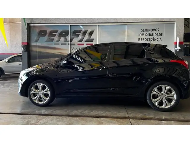 Hyundai i30 I30 GLS 1.8 16V MPI (Aut) C149