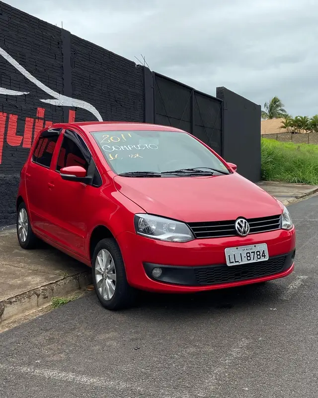 Carro Volkswagen Fox 2011 1.6 8V (Flex)