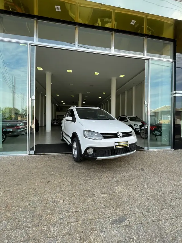 Carro Volkswagen CrossFox 2011 1.6 (Flex)