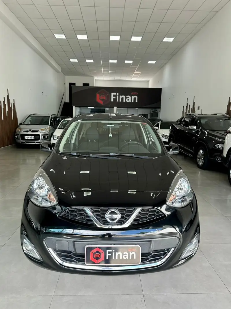 Nissan March 1.6 16V SL (Flex)