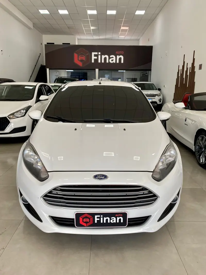 Ford Fiesta Hatch 1.6 (Flex)