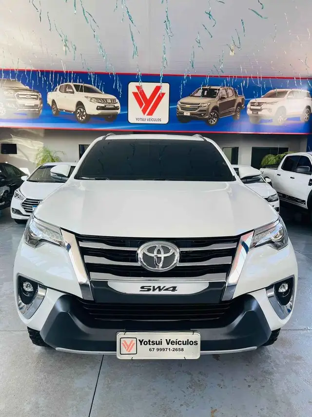 Carro Toyota SW4 2020 2.8 TDI SRX Diamond 7L 4x4 (Aut)
