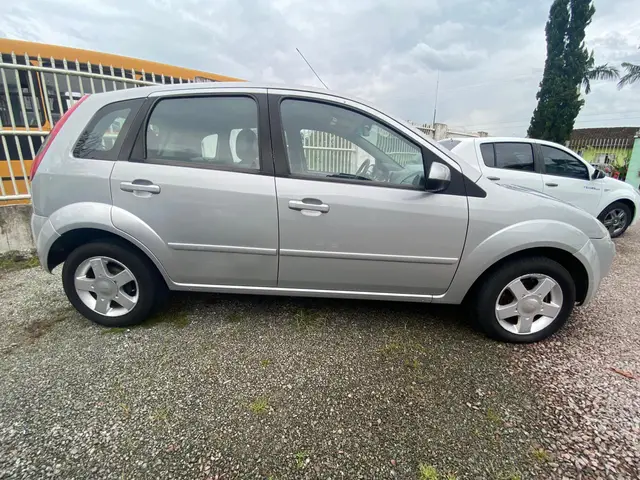 Carro Ford Fiesta Hatch 2007 1.6 (Flex)