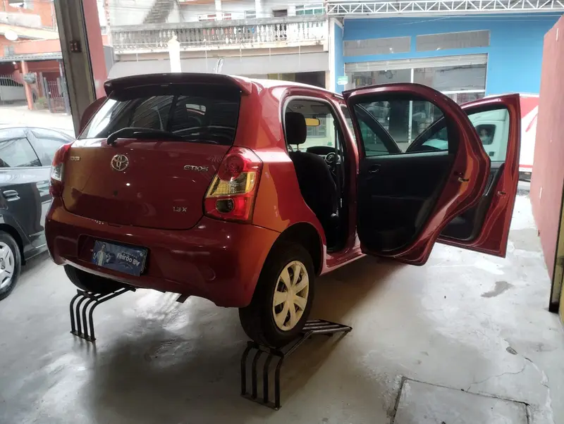 Toyota Etios X 1.3 (Flex)
