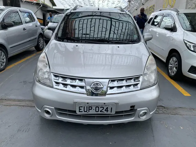 Carro Nissan Livina 2012 X-Gear SL 1.6 16V (flex)