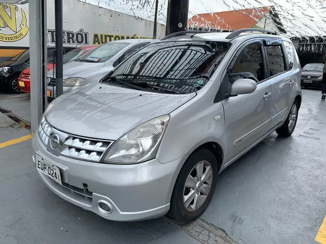 Carro Nissan Livina 2012 X-Gear SL 1.6 16V (flex)