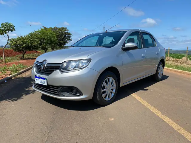 Carro Renault Logan 2019 Authentique 1.0 12V SCe (Flex)