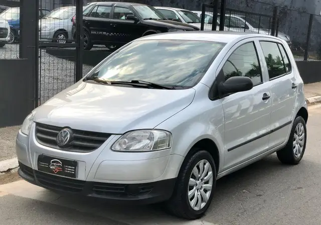 Carro Volkswagen Fox 2009 City 1.0 8V (Flex)
