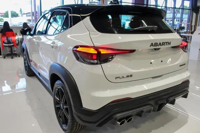 Carro Fiat Pulse 2025 Abarth Turbo 270 1.3