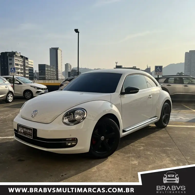 Volkswagen Fusca 2.0 TSi Sport DSG