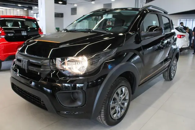 Carro Fiat Mobi 2025 Trekking 1.0