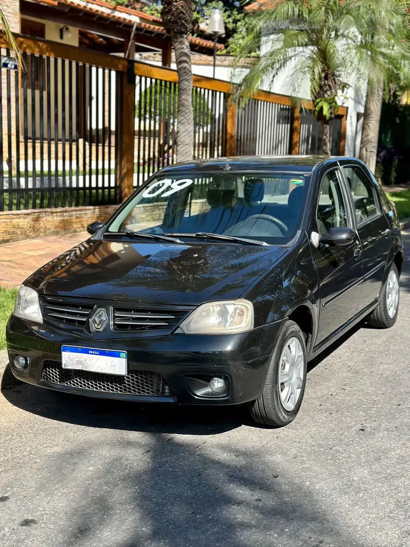 Renault Logan Privilège 1.6 16V (flex)
