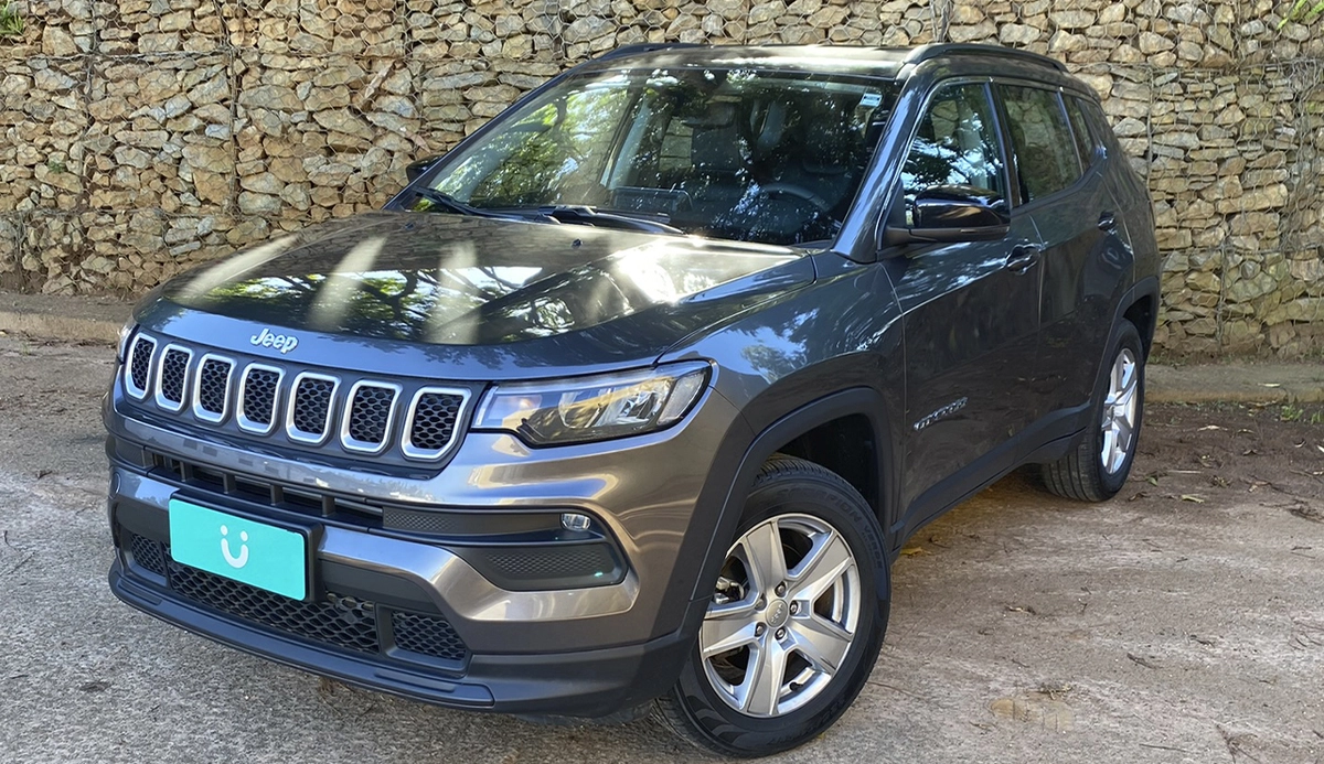 SUV passou por teste de sete dias e provou que é superior ao irmão menor, mesmo tendo a versão de entrada comparada à de topo do Renegade 