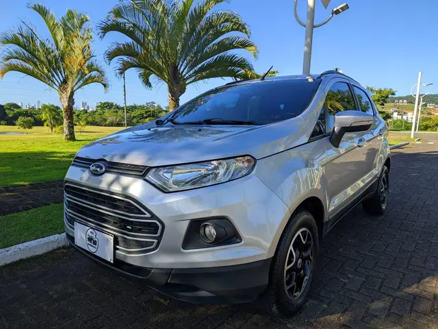 Carro Ford EcoSport 2015 Ecosport SE 2.0 16V Powershift (Flex)
