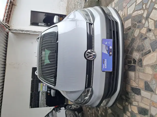 Carro Volkswagen CrossFox 2016 1.6 16v MSI (Flex)