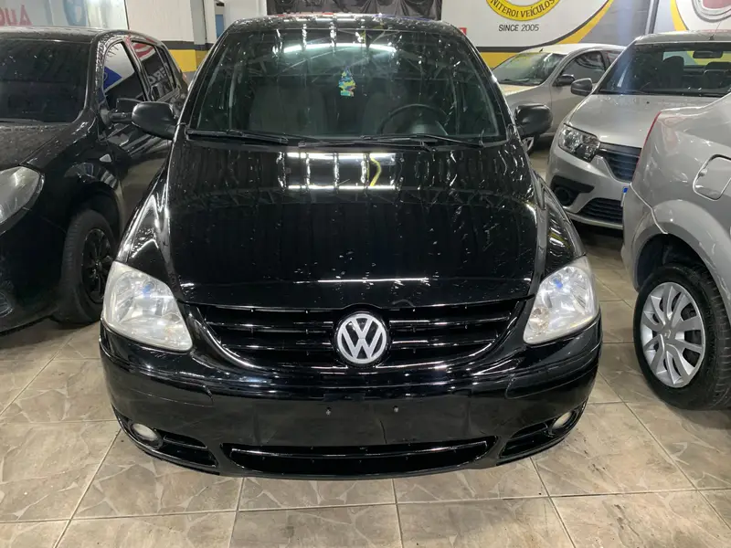 Volkswagen Fox Plus 1.6 8V (Flex)