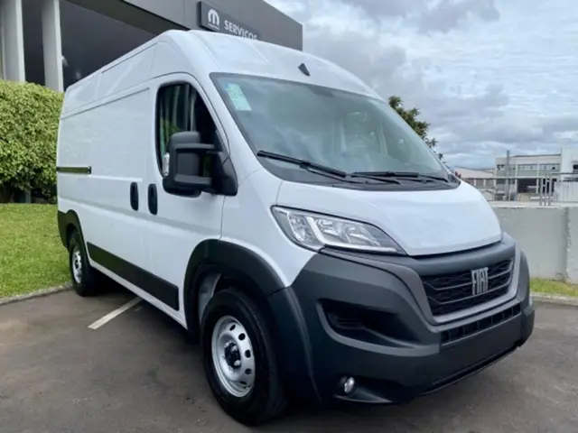 Carro Fiat Ducato 2023 2.2 TDI Cargo